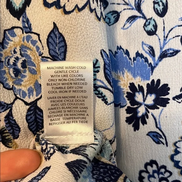 Fourteenth Place White Blue Floral Long Sleeve Blouse Cold Shoulder Size SP - Picture 7 of 7